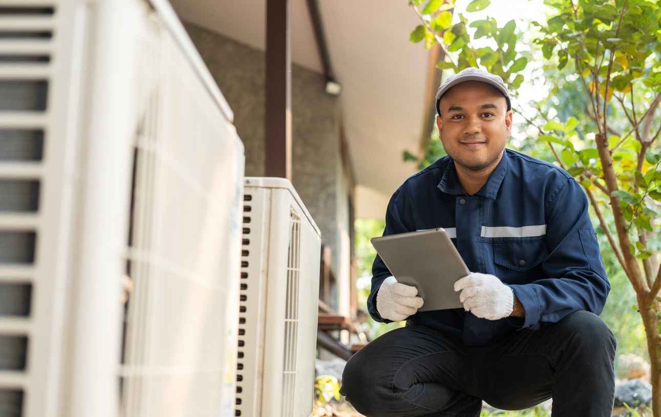 Air conditioner service outdoor checking fix repair. Air conditioner cleaning technician
